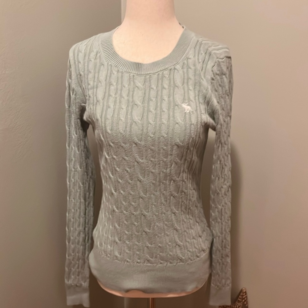 Abercrombie & Fitch Cable Knit Sweater in Light Green